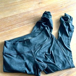 Beyond Yoga. Capri pants w/ ruching at leg bottoms.